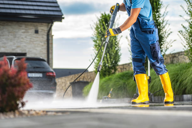 Best Gas Station Cleaning  in Mosinee, WI